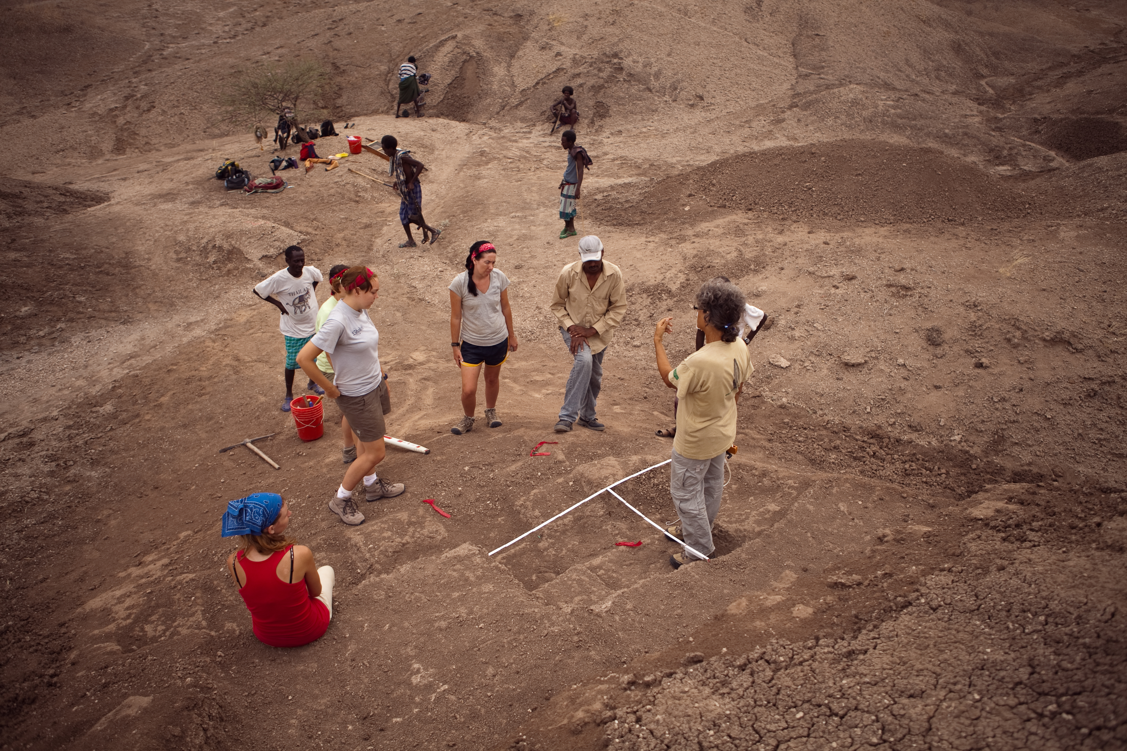 Setting up the dig site